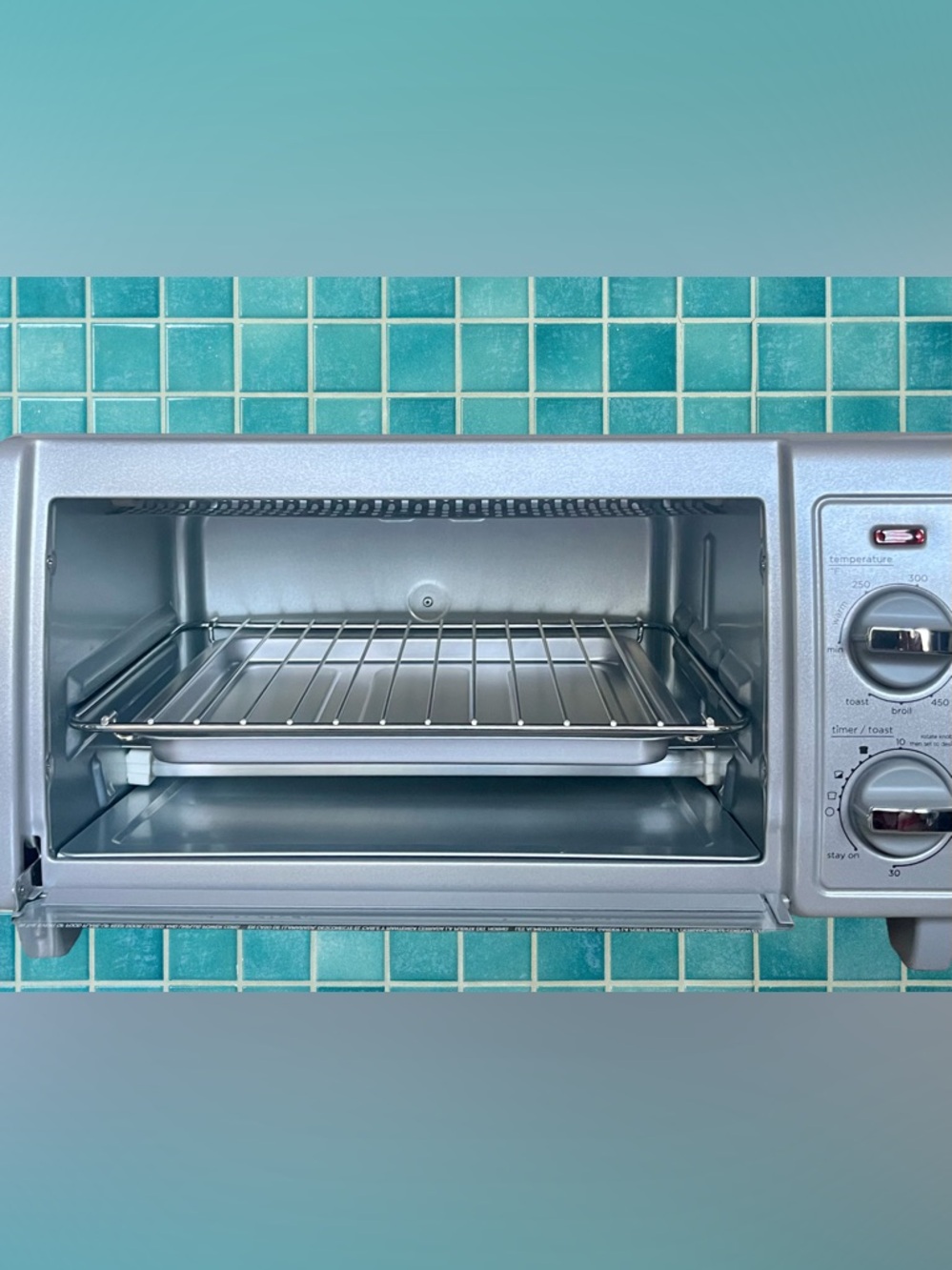 NEW BLACK+DECKER 4 Slice Toaster Oven Stainless Steel TO1701SG - Picture 4 of 15